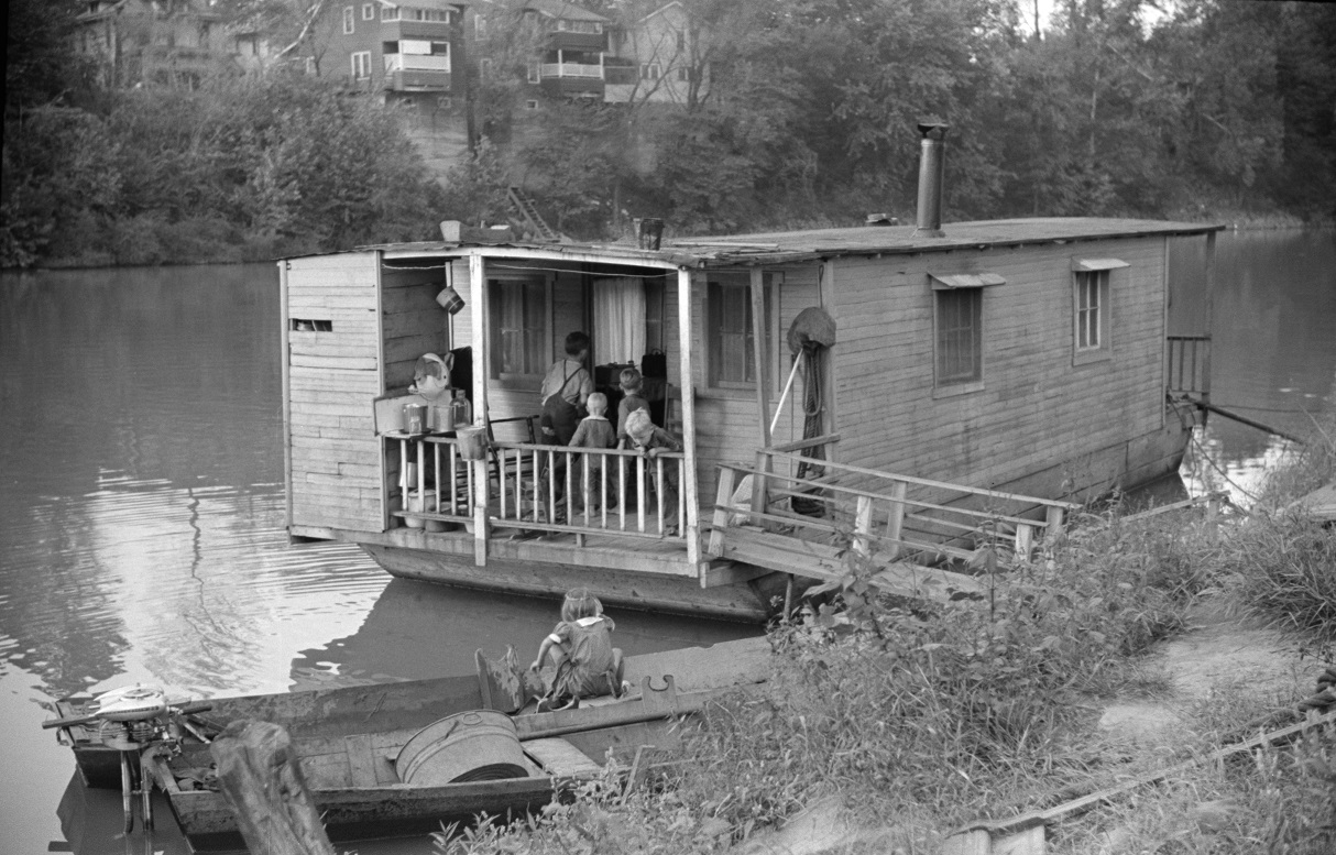 Shantyboat_Wolcott_Sept1938_full_LengthEXP