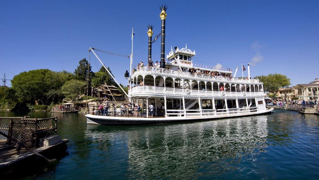 disneyland-mark-twain-riverboat Disney Examiner35percent