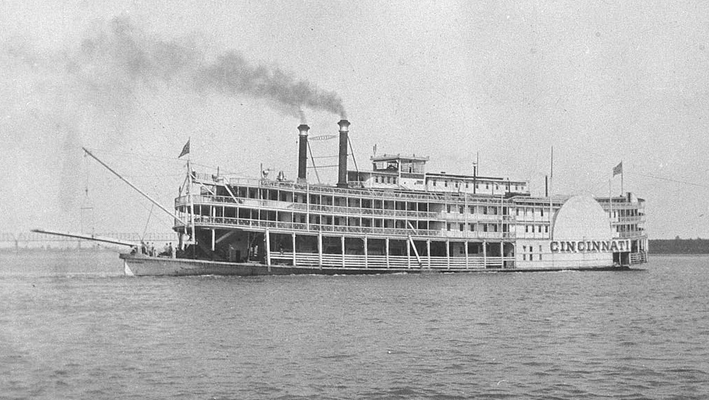 Photograph of the Vintage Steamship Cincinnati on the Ohio River 1910  8x10 