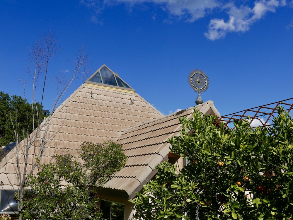 pyramidhouse